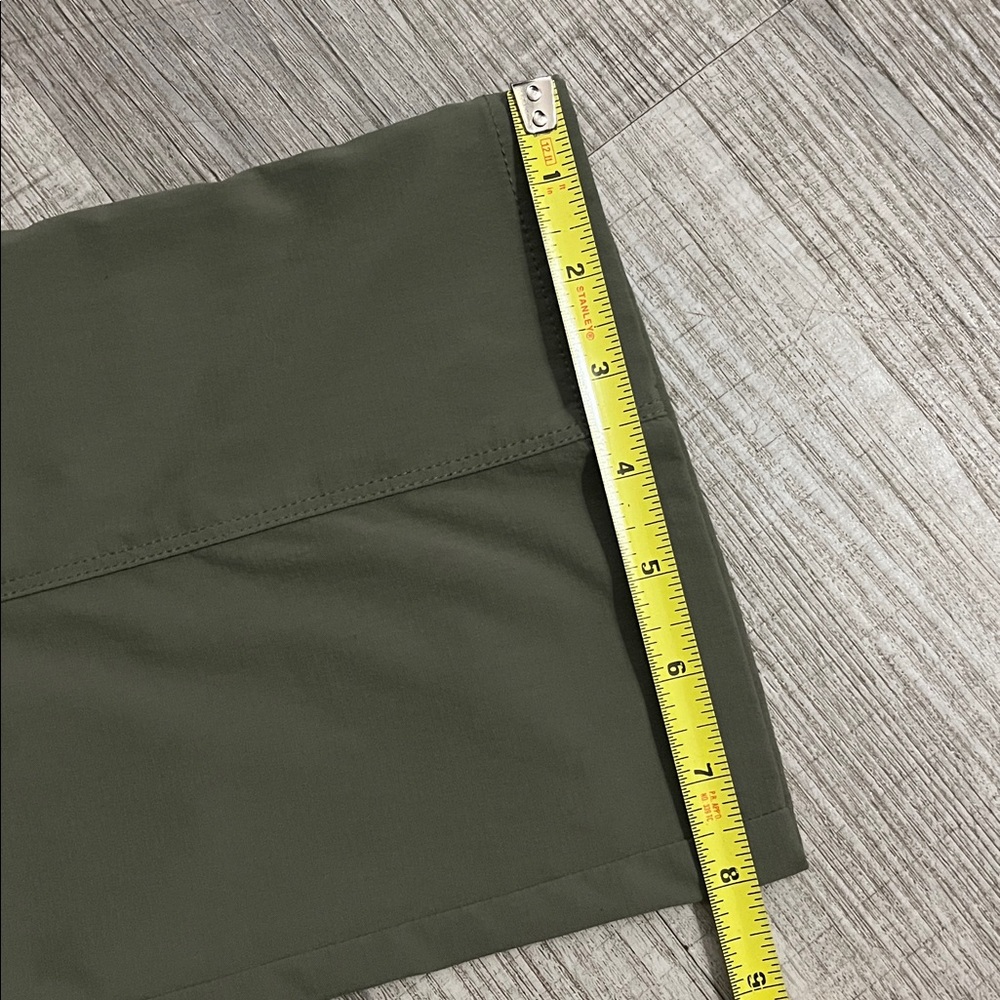 Ascend Women’s Sage Cargo Pants - Picture 10 of 11